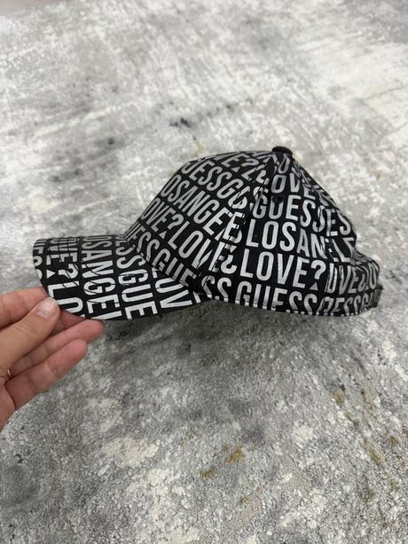 Šiltovka guess, guess,54