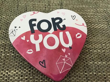 Plechovka srdiečko,