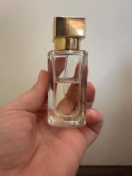 Baccarat parfem original,