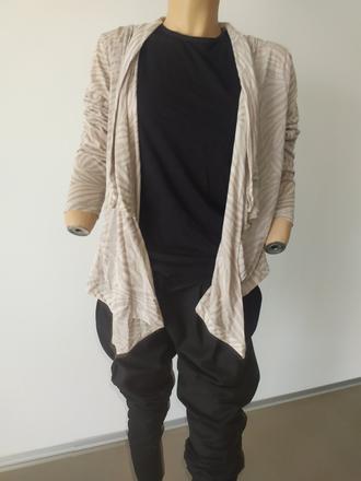 C268 kvalitne  bolerko svetrik pre moletky, xl