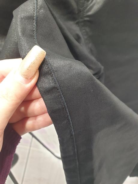 Pogumované čierne nohavice 40, h&m,40
