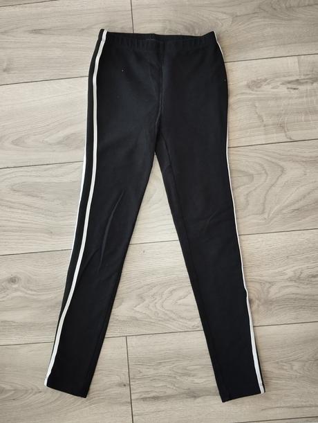 Leginky, reserved,140