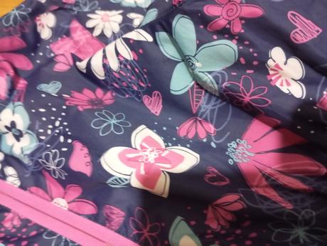 Tenká sustiakova vetrovka, lewro,152