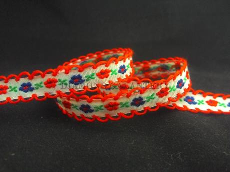 Krojová lemovka rôzne farby,