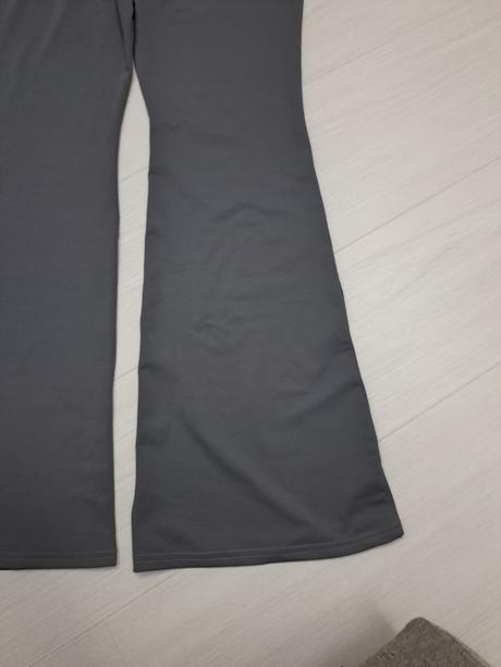 Legíny zvonové, 176