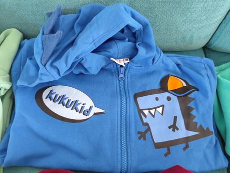 Balík chlapčenského oblečenia v. 128-134, 122–134