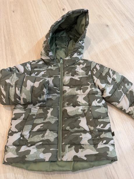 Vetrovka benetton, benetton,104