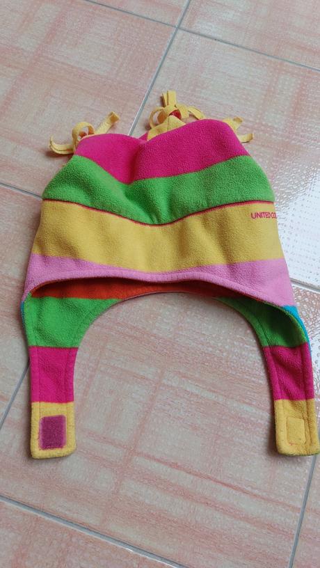 Čiapka, benetton,110