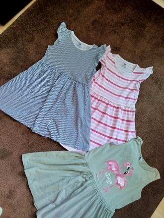 Darujem za postovné c.122/128, h&m,128