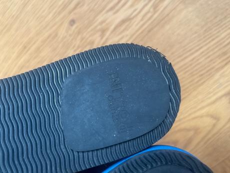 Pollini šľapky v.37, 37