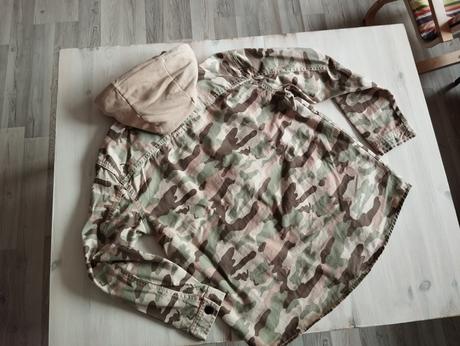 Tenká maskáčová bunda, f&f,158