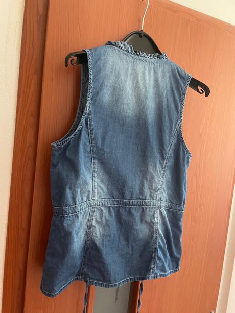 Romantická vesta na saty, s