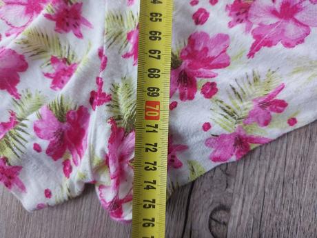 Rúžové kvetinové opaľovačky, pepperts,152