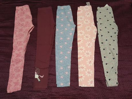 Balík oblečenia pre dievca 128-134, 122–134