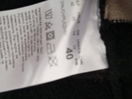 Pulóver s kamienkami, 140