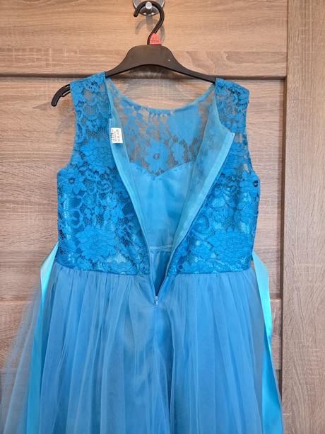 Slávnostné šatky, 158