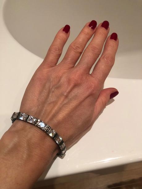 Strieborný naramok,