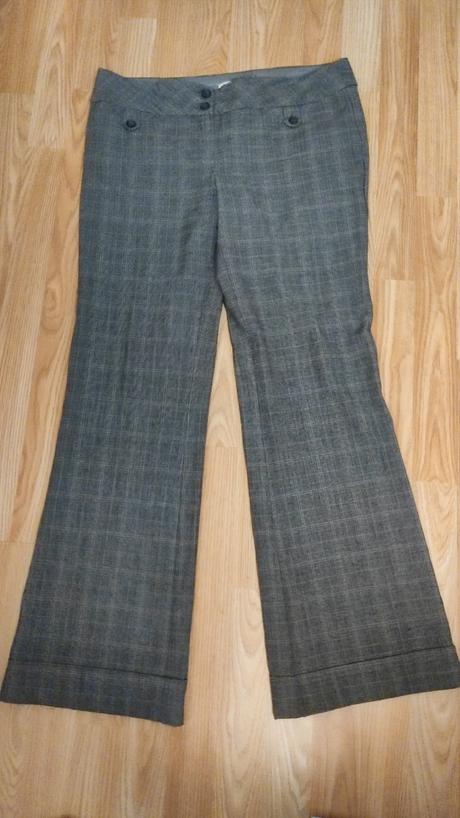 Karo nohavice, 40