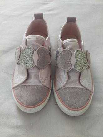 Topanky nelli blu, nelli blu,31