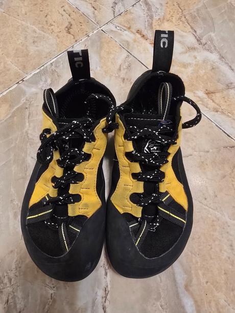 Barefoot lezečky saltic 35, 35