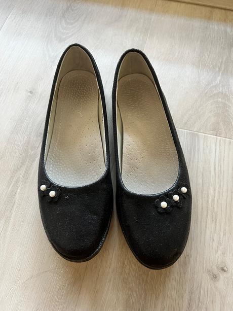 Balerinky darujem k nakupu, lasocki,35