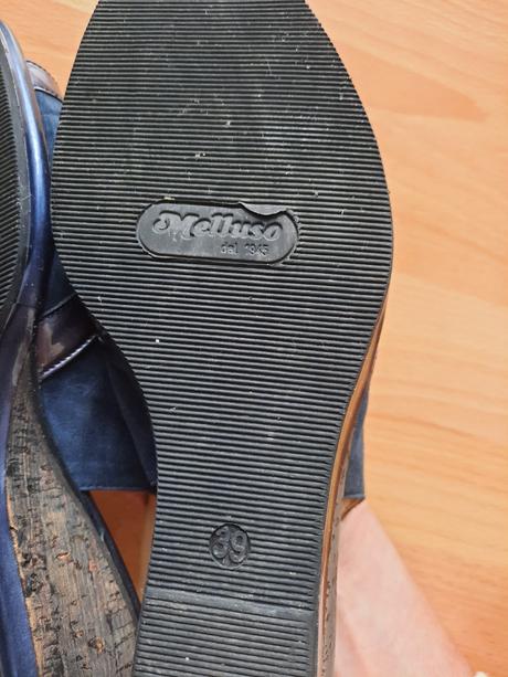 Dámske sandále, 39