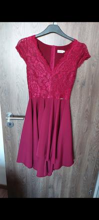 Bordové spoločenské šaty, 36