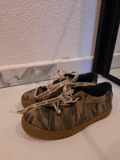 Tenisky, reserved,31