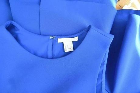 Ponukám  kráľovské modré mini šaty sú priliehavého, h&m,xs