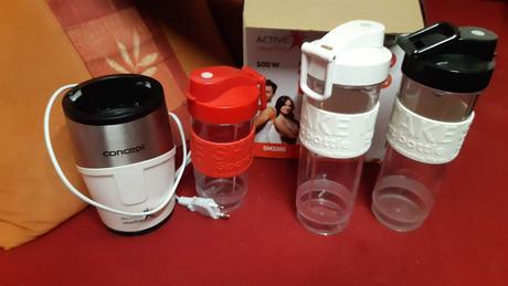 Predám na súčiastky mixer concept model sm 3380.,