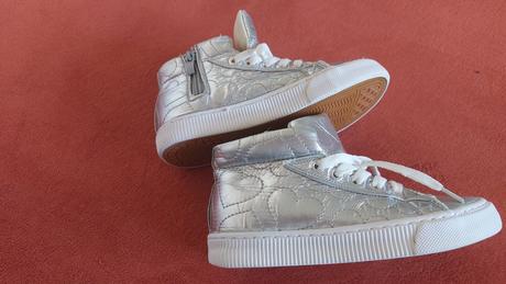 Tenisky, reserved,31