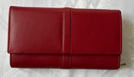 Nepouzita penazenka lara bags, lara bags