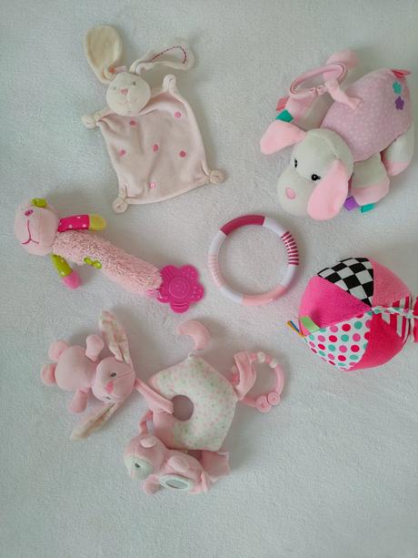 Prvé hračky pre bábätko dievcatko, 