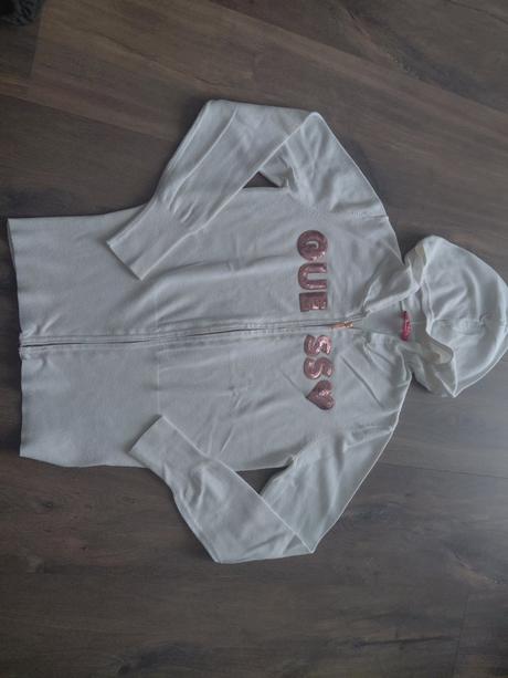 Svetrik guess, guess,158