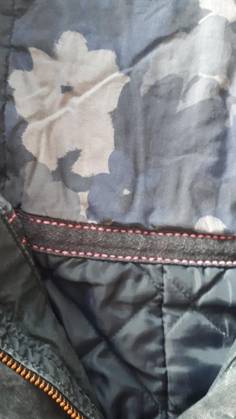 Bunda s kapucou, h&m,146