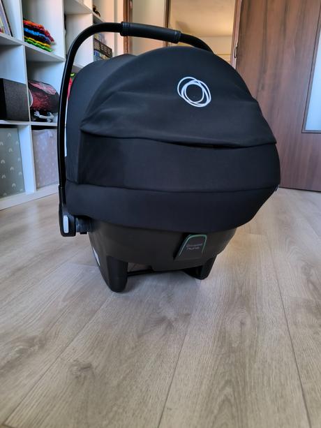 Bugaboo turtle air by nuna, 