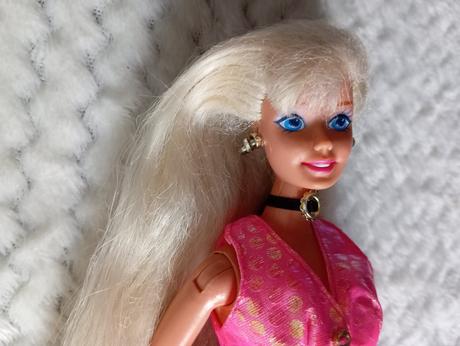 Barbie cut and style 1994,