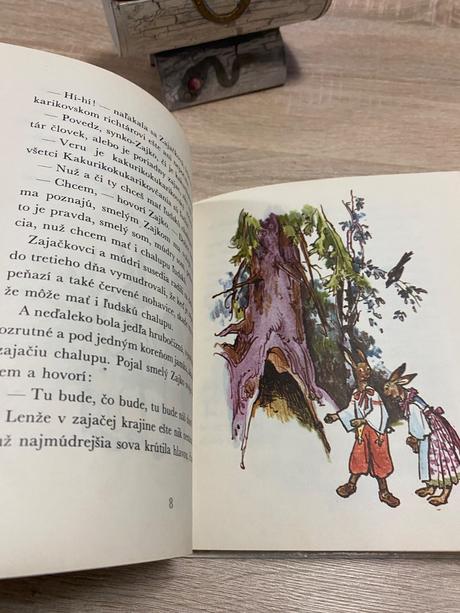 Krásna retro rozprávka smelý zajko v afrike,