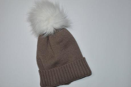 Čiapočka s brmbolcom, 80 - 158