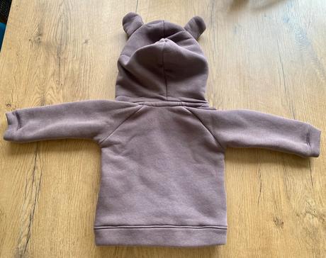 Mikiny drak a medvedík, 68