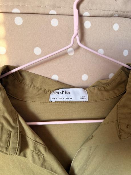 Dlha zelená košeľa bershka khaki army olivová, bershka,s