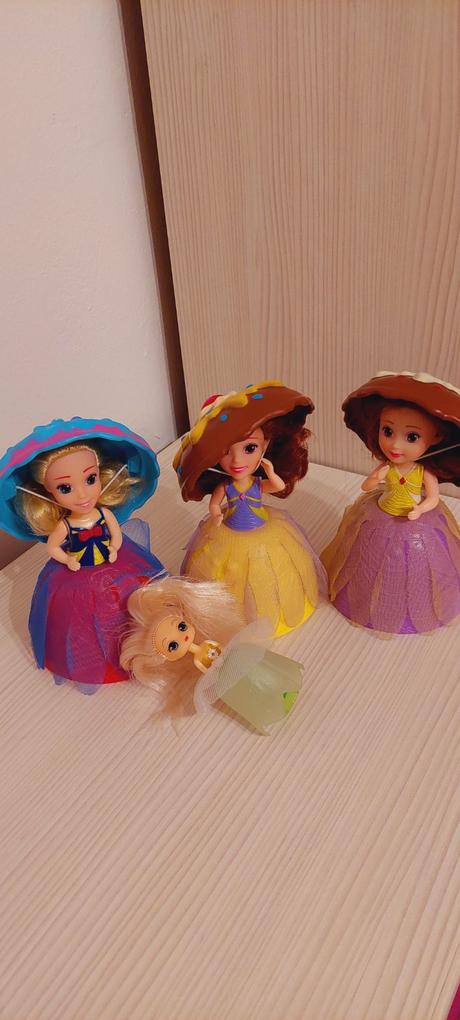 Bábiky zmrzlinové prekvapenia, 