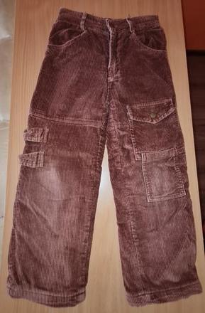 Hnedé menžestráky, 116