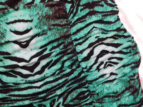 Pekne upletove saty, 40