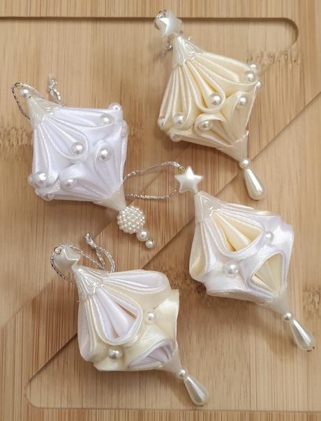 Saténová kvapka dvojfarebná, 