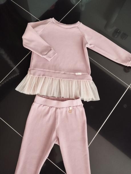 Rebrovanè komplety, 134