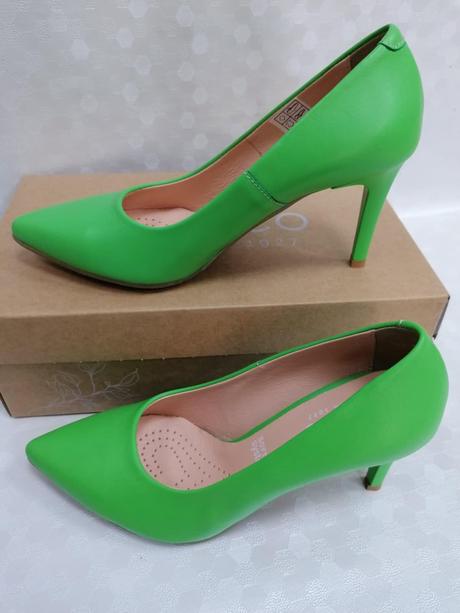 Dámske kožené lodičky 23220459 z+b, 36 / 37 / 38 / 39 / 40