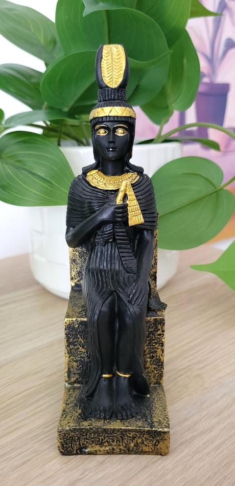 Staroegyptský boh remeselníkov ptah, 