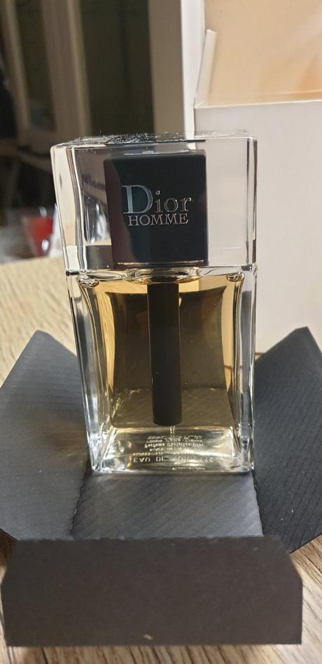 Parfem dior homme, 