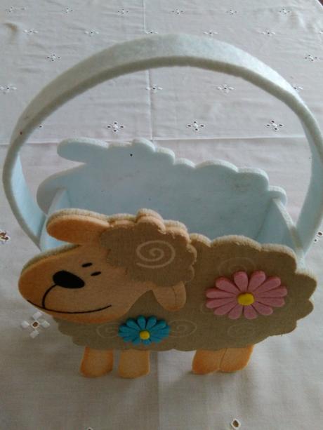 Veľkonočné tašky na vysluhy-dekoracie, 